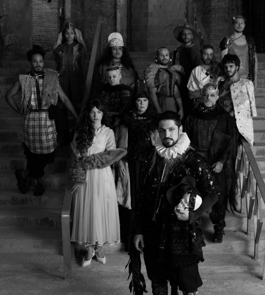 Hamlet Sonhos que Virão_JORNAL NOTA_02